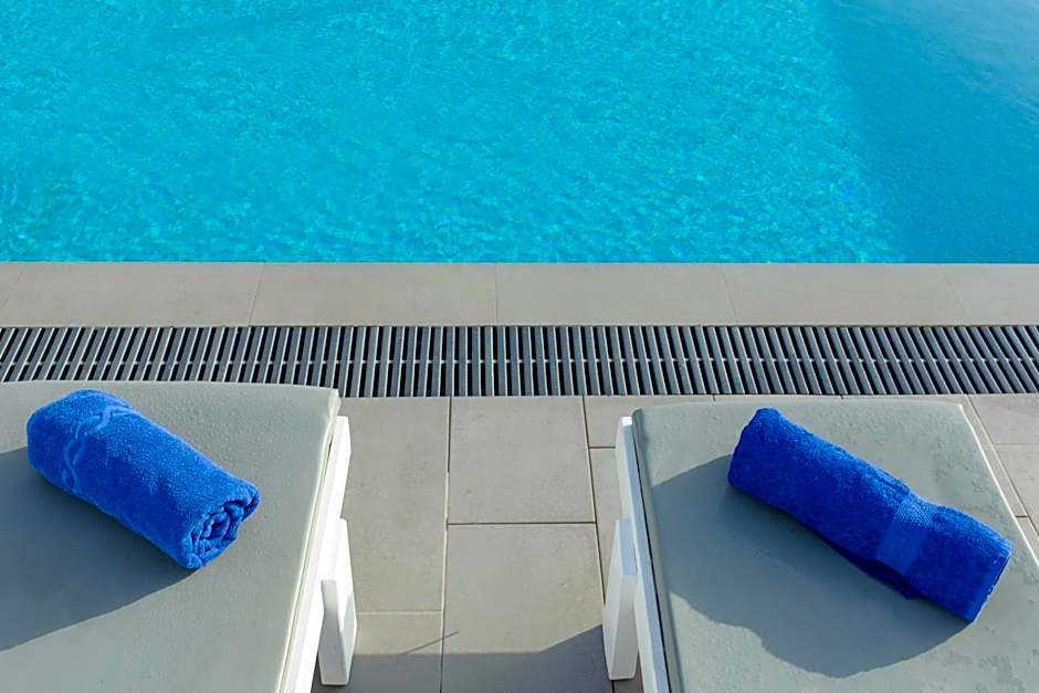 Rivari Santorini Hotel