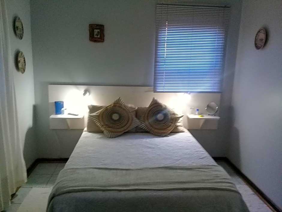 A1 Kynaston Guest House bed and breakfast or self catering