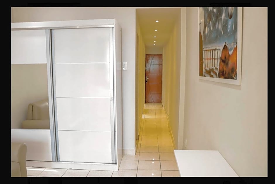 Copacabana Sea View Studio