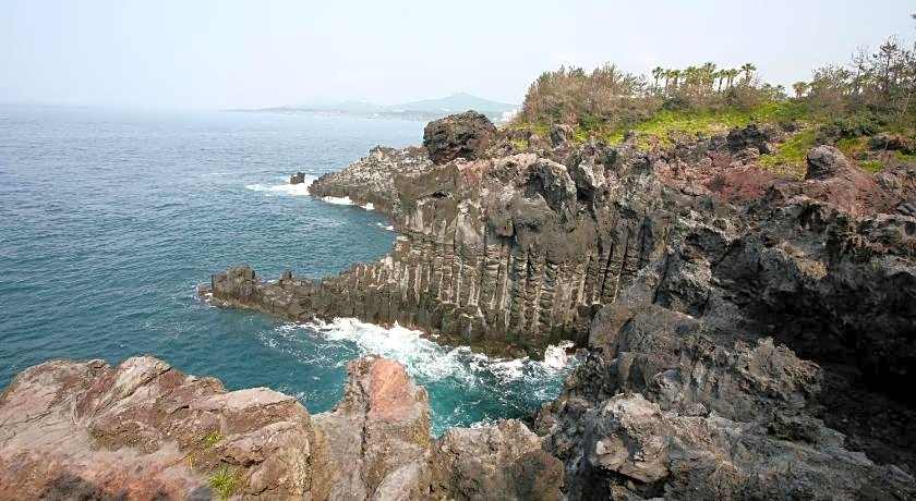 Hotel The Grang Jungmun