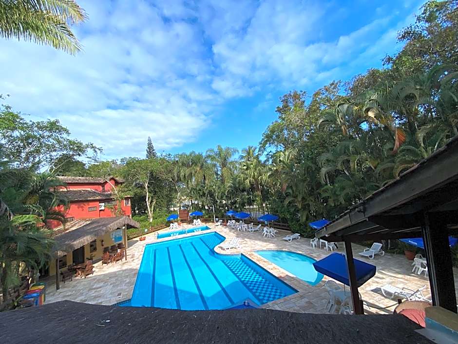 Flat estudio 110 Amarilis Riviera de São Lourenço, 03 piscina climatizada, serviço de hotelaria, limpesa e troca de toalhas diária, carregador veiculo elétrico e servico de praia finais de semana WiFi 500