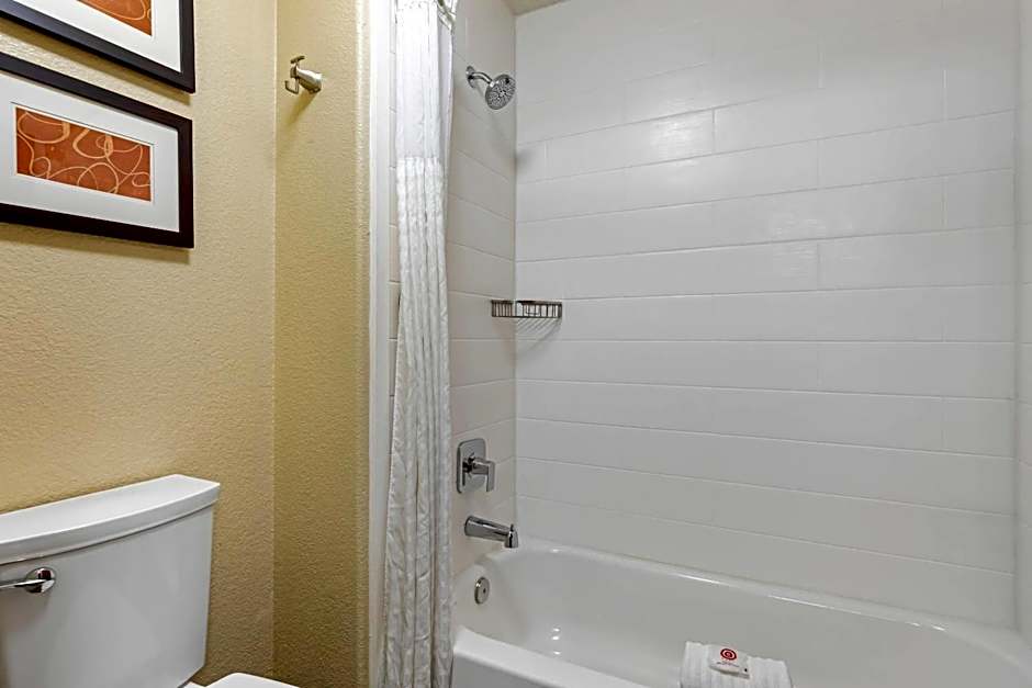 Comfort Suites Lakewood - Denver