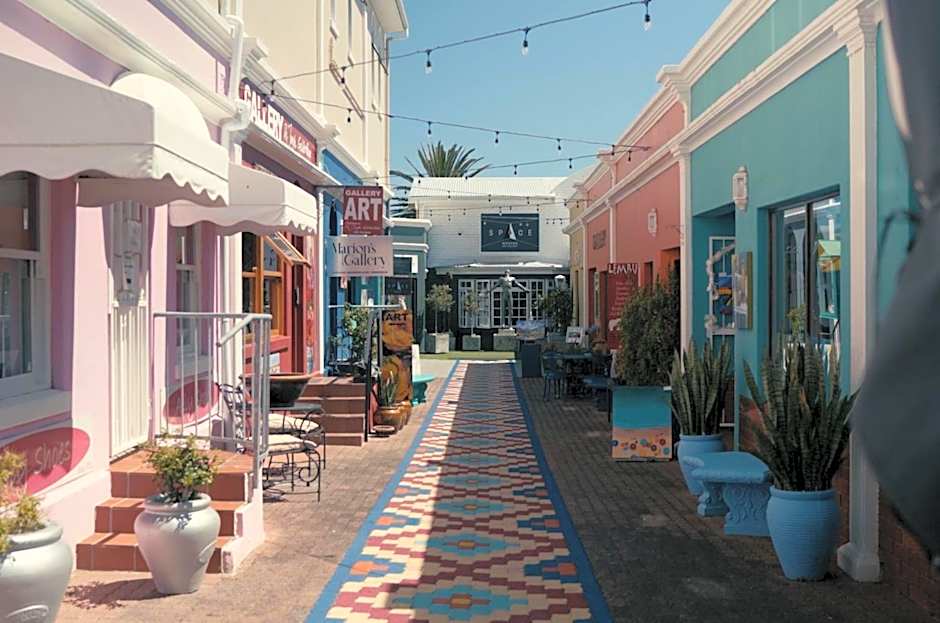 Hermanus Backpackers & Budget Accommodation