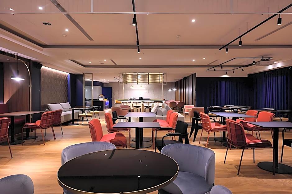 Olah Poshtel Taichung Wenxin