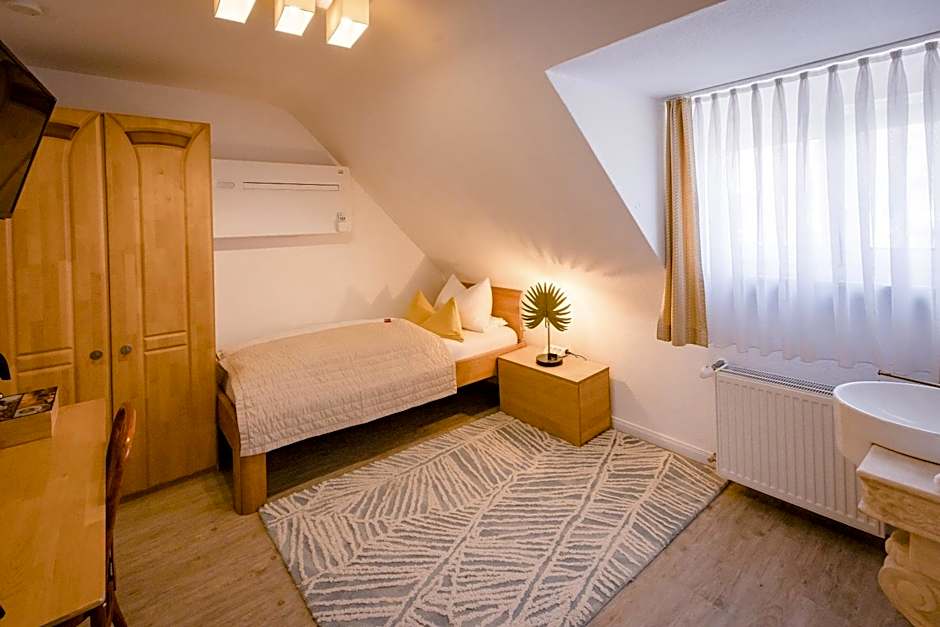 Franconia City Hotel