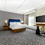 Hampton Inn & Suites Pittsburgh-Meadow Lands