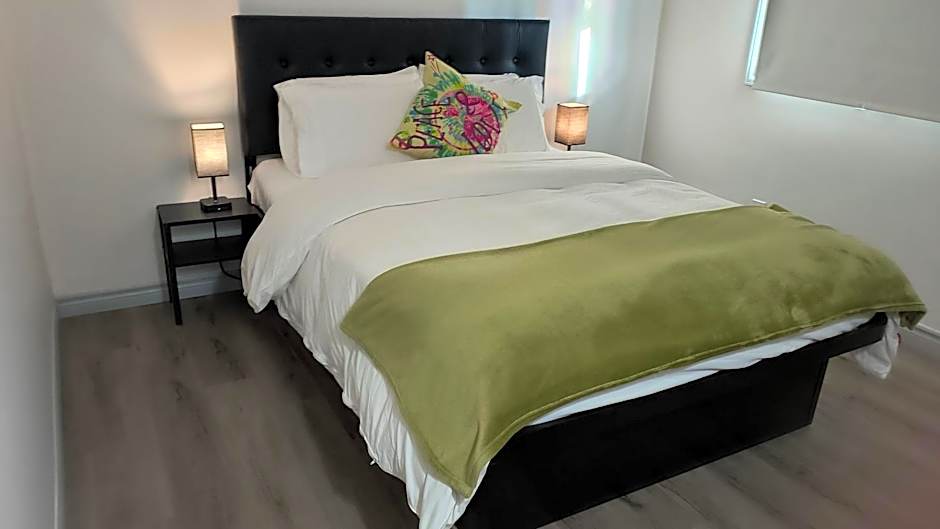 Photo 1 of 8 of Studio 1 Queen Bed