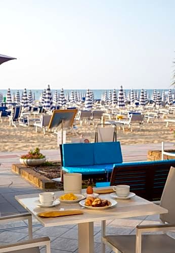 Hotel Telenia