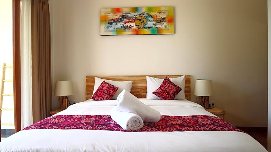 seno guesthouse and cafe