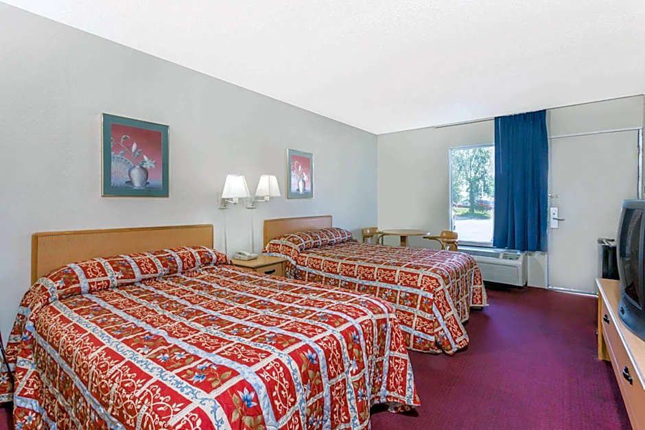 Knights Inn - Fredericksburg