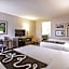 La Quinta Inn & Suites by Wyndham Atlanta Midtown - Buckhead