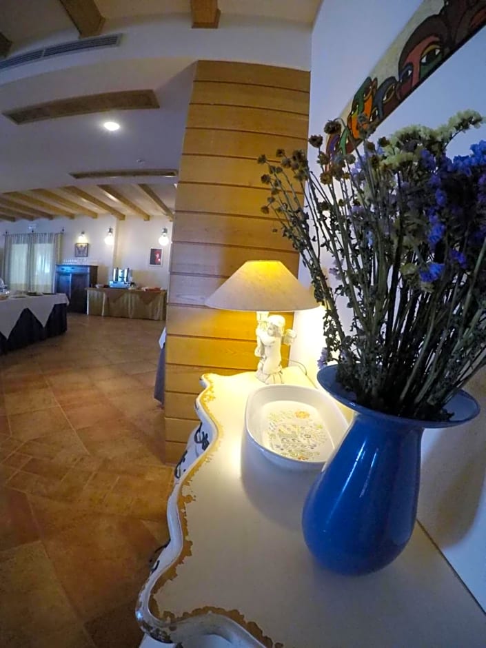 Hotel Villa Gustui Maris