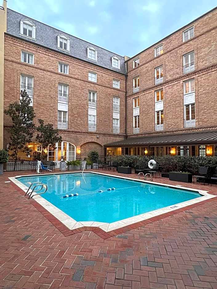 Holiday Inn Hotel French Quarter-Chateau Lemoyne by IHG