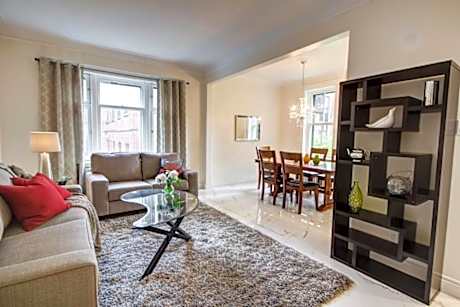 Cheerful house 3 bedrooms 3 bathrooms 3 Free parking