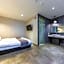 S& Hotel