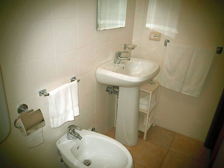 Hotel Pensione Cundari