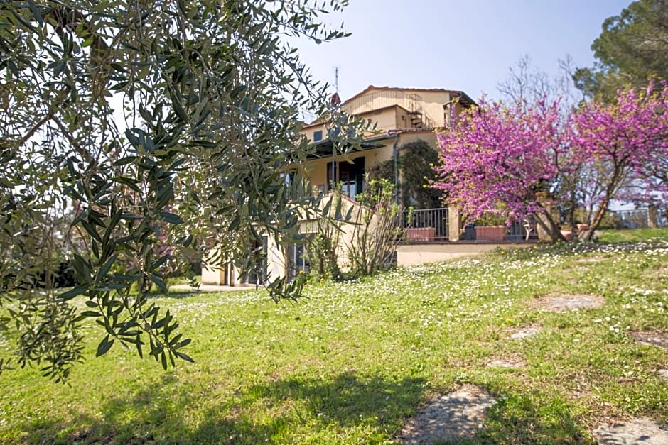 Independent loft on Florence's hills