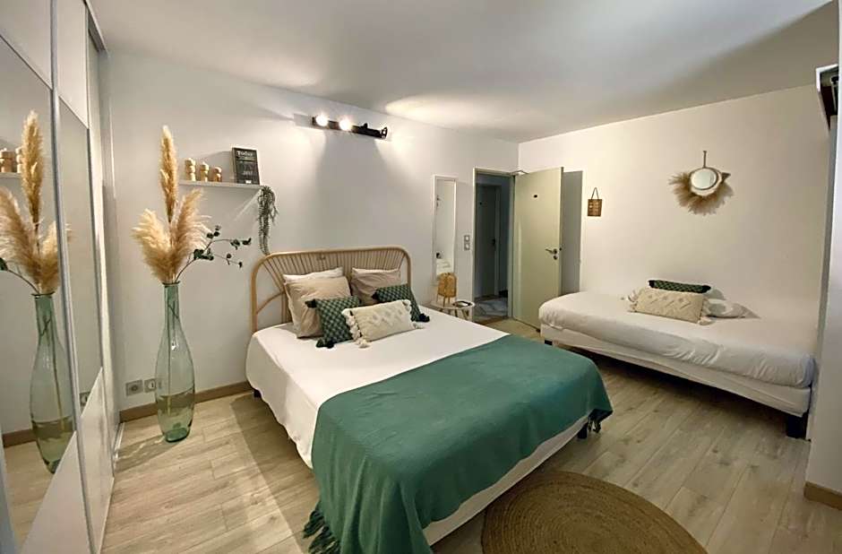 Logis Hôtel La Fenière