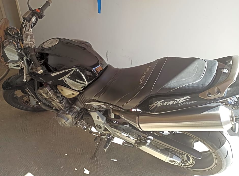 Casa Fuori Casa - 200 mt dal casello autostradale, parcheggio gratuito, garage moto