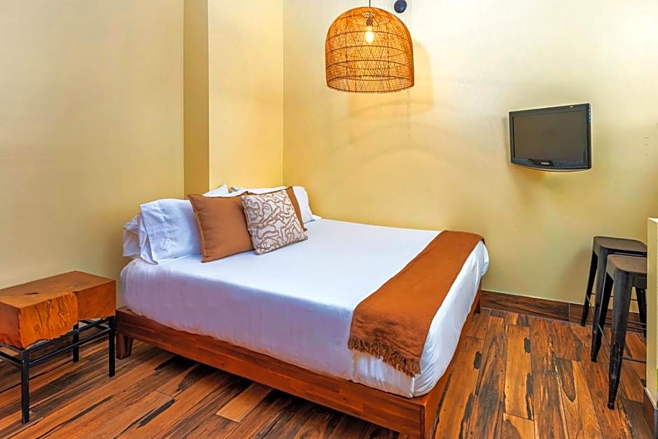 Nomads Hotel