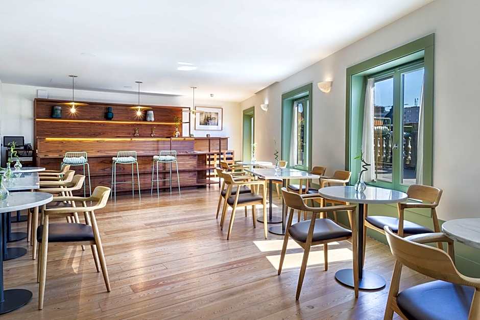 One Shot Aliados Goldsmith