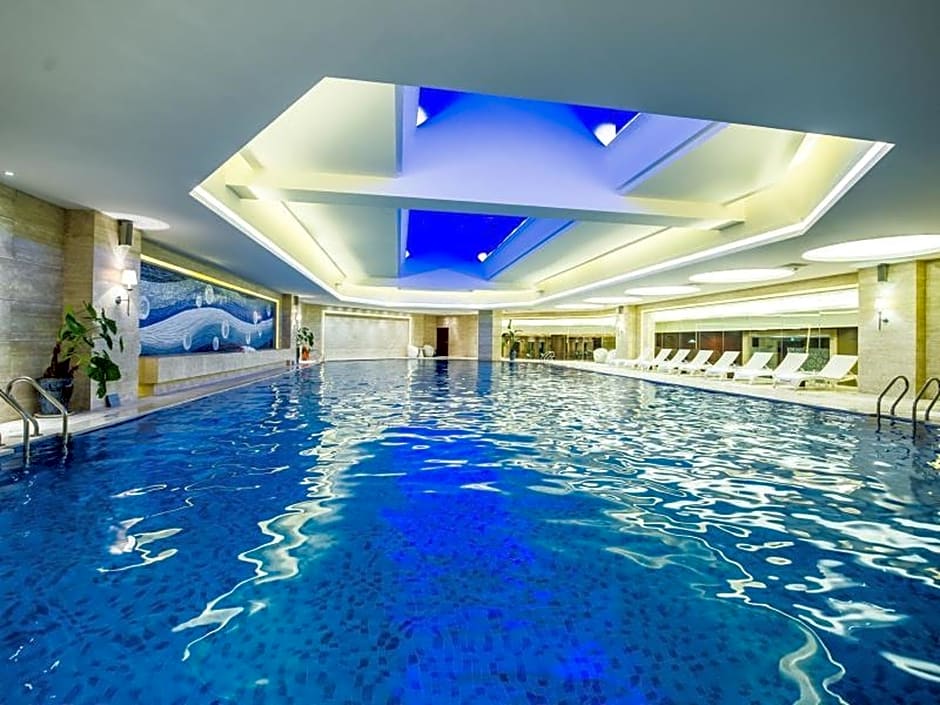 Howard Johnson Nanshan Plaza Bengbu Hotel