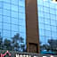 Hotel The Taj Vilas