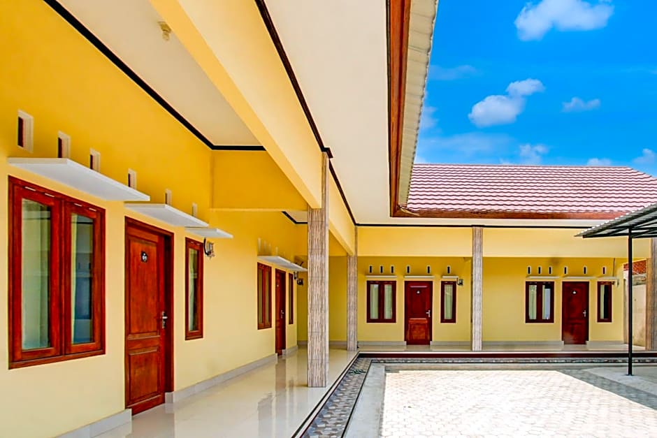 OYO Life 93255 Kosan Teratai Jaya