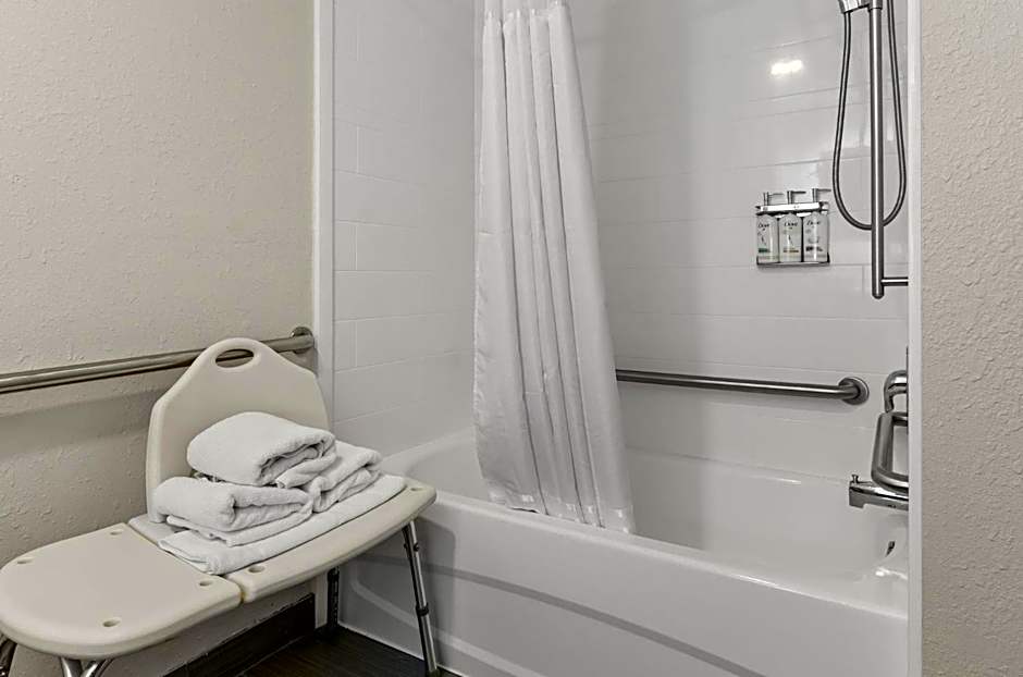 Holiday Inn Express Princeton/I-77 By IHG