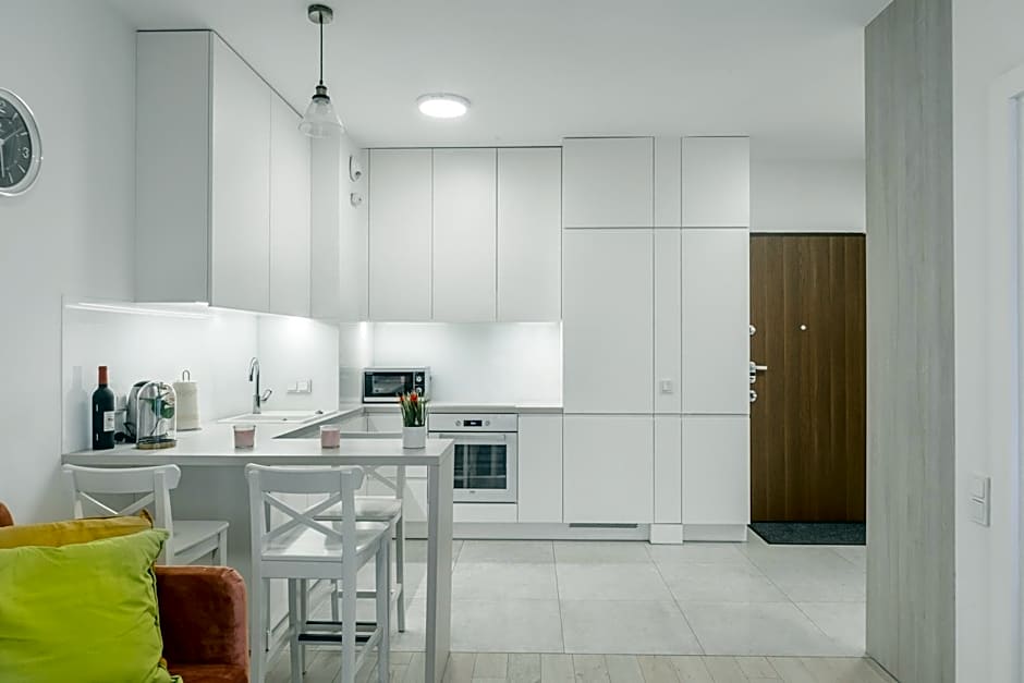 Lumina I Design 2-room Apartments I Parking I Balcony I Mennica Residence