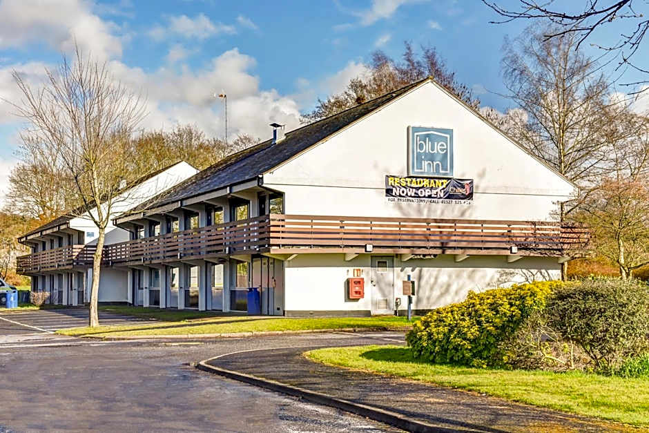 Photo 1 of 34 of The Hotel Rafiya, Redditch