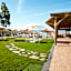 Bellazure Hotel