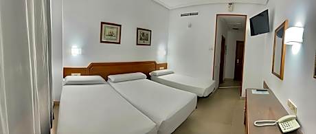 TRIPLE ROOM 2 ADULTS + 2 CHILD