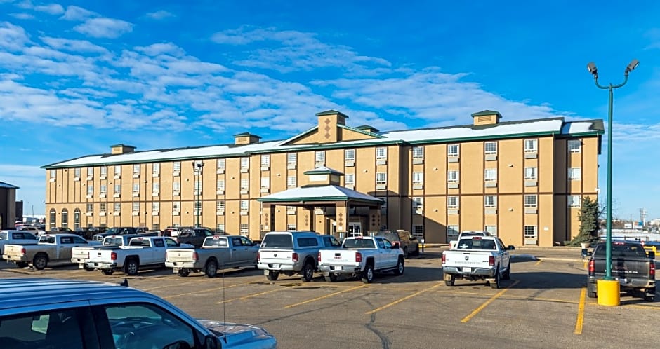 Service Plus Inns & Suites Grande Prairie