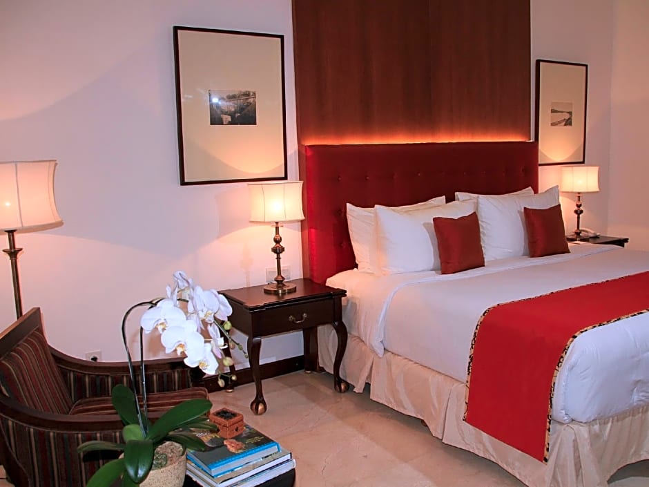 Hotel Ammi Cepu