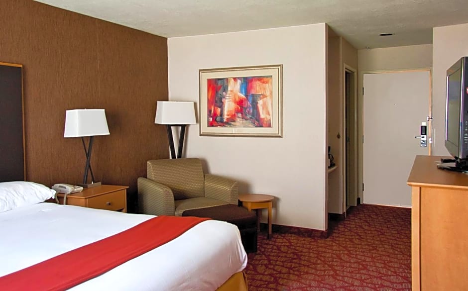 Holiday Inn Express Grants Pass, an IHG Hotel