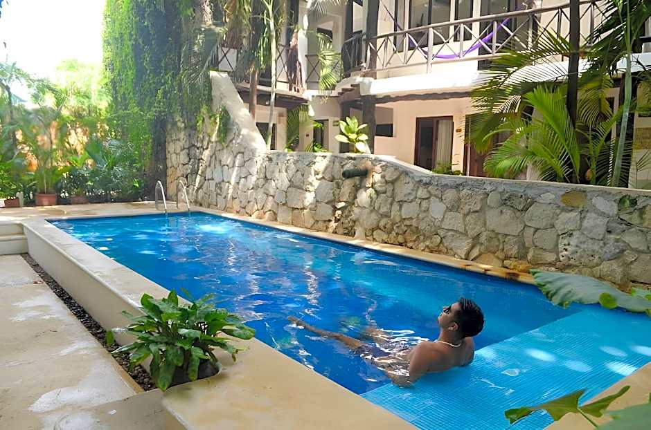 Siesta Fiesta Hotel Adults Only - 5th Avenue