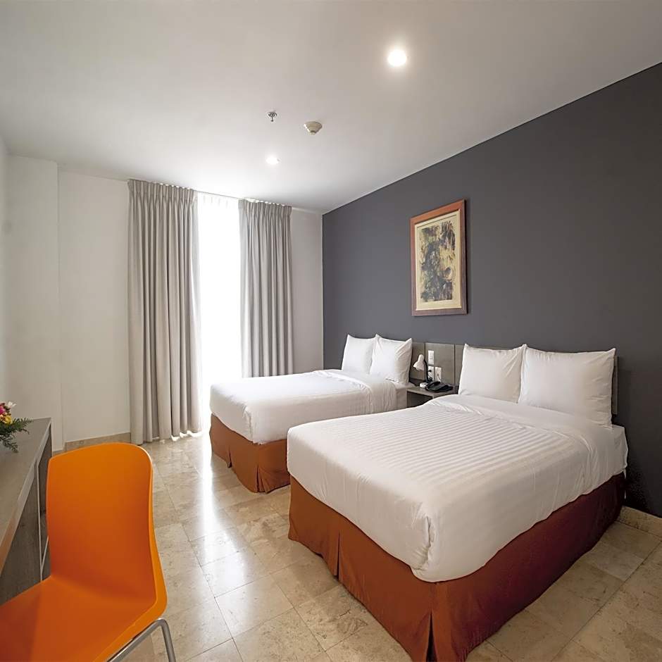 Hotel SI Chapala