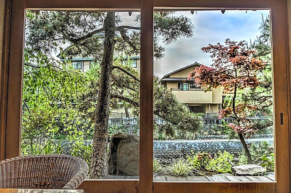 K's House Ito Onsen - Historical Ryokan Hostel