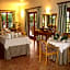 Oak Tree Lodge