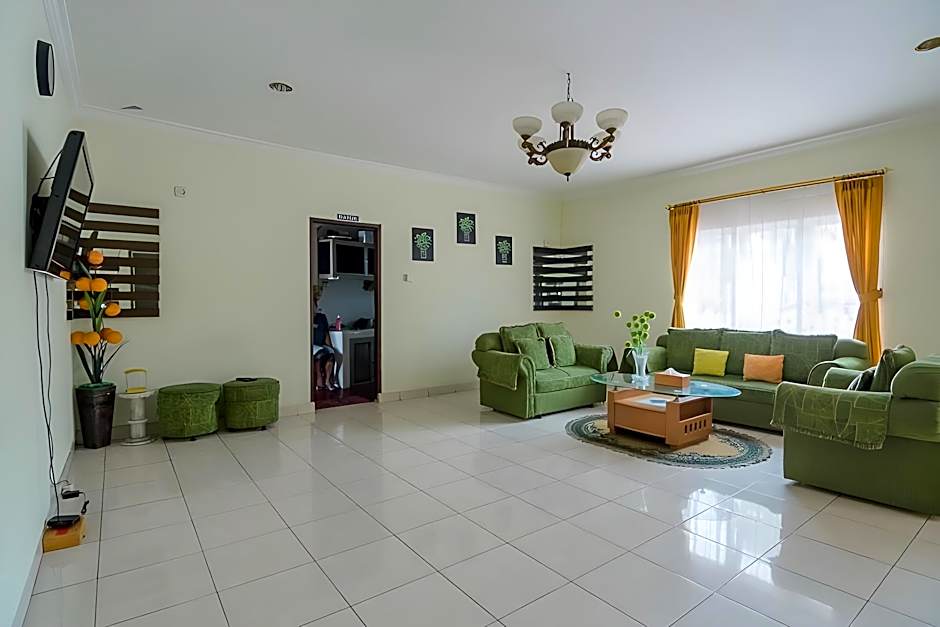 RedDoorz Syariah near Taman Bekapai 2