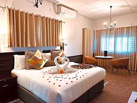 Maun Lodge