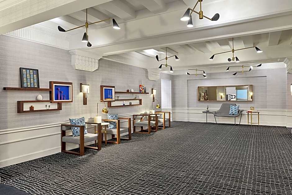 Le Meridien Indianapolis