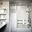 Hampton Inn & Suites Seattle/Northgate