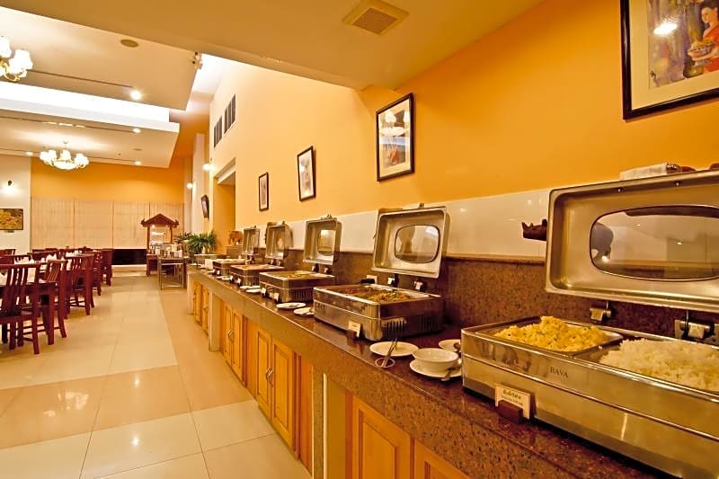 Champasak Grand Hotel