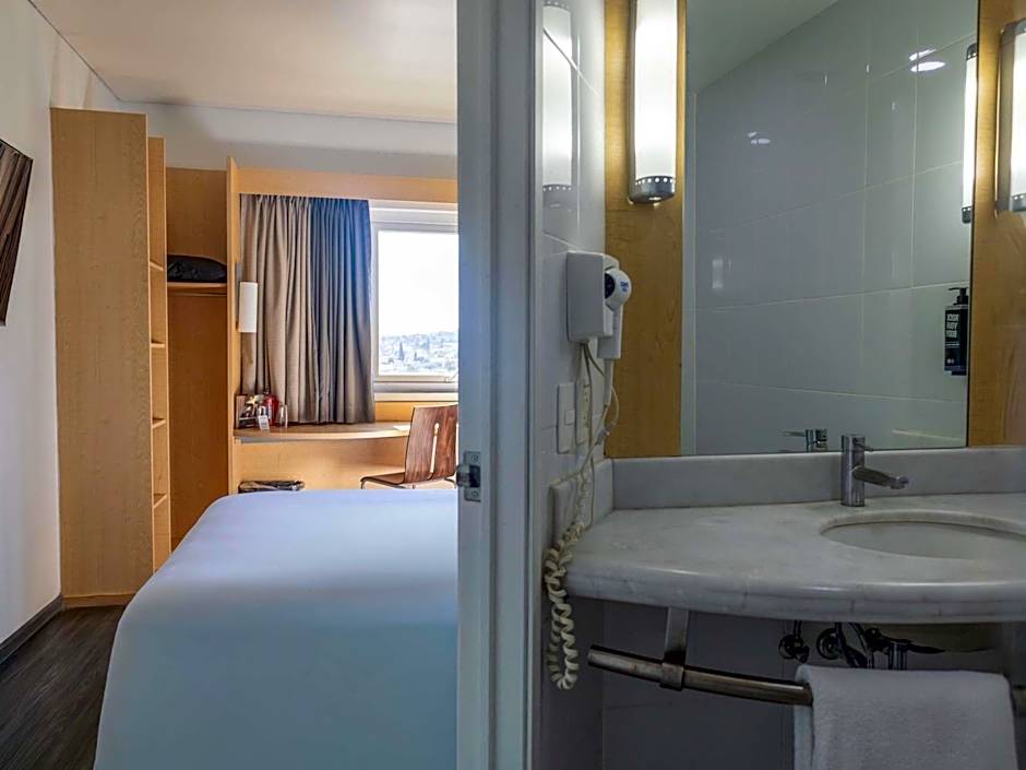 Ibis Hermosillo