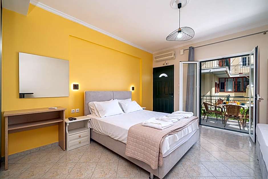 Filalithis Studios & Apartments