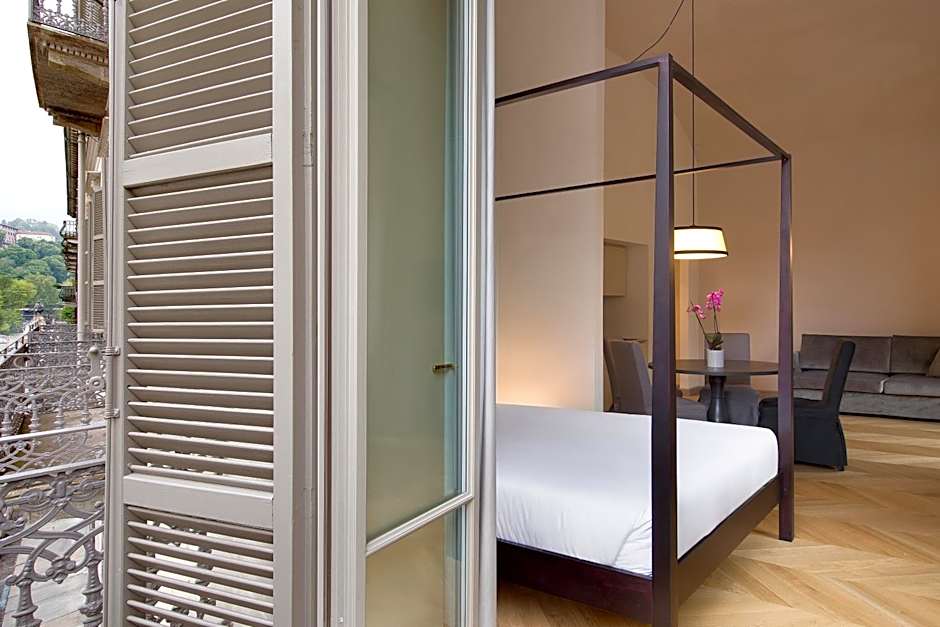 Opera35 Boutique Hotel