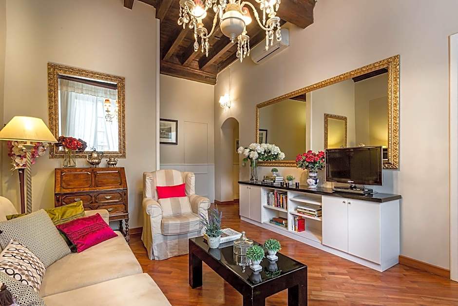 Casa Opera in Lucca With 2 Bedrooms and 2 Bathrooms