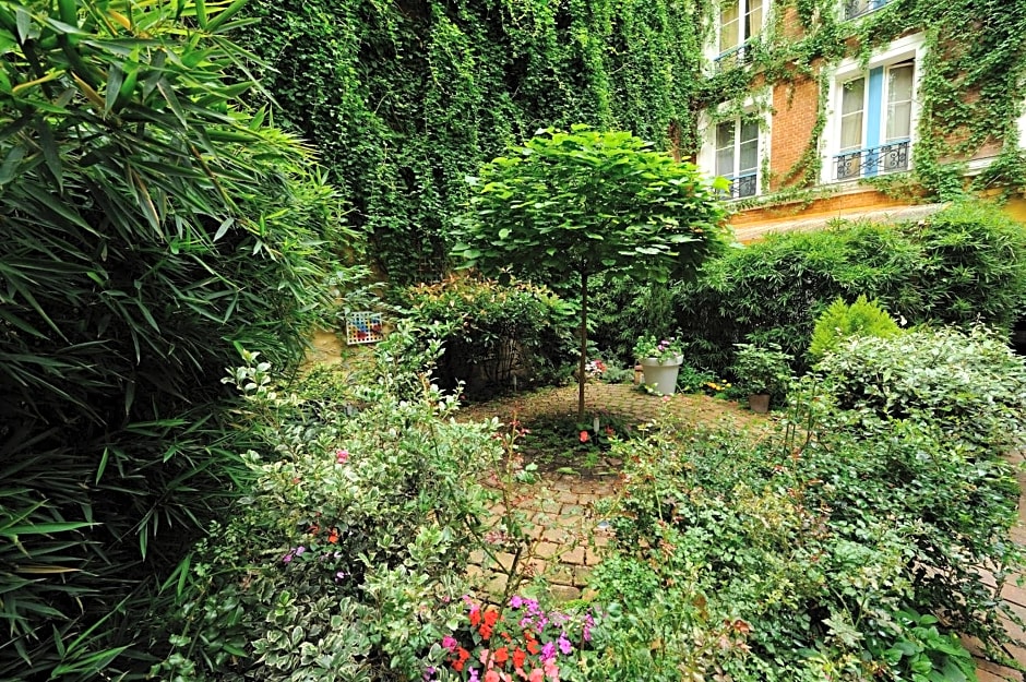 Les Patios du Marais 1